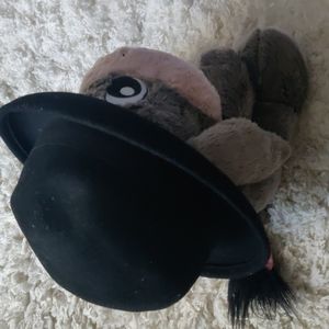 hat